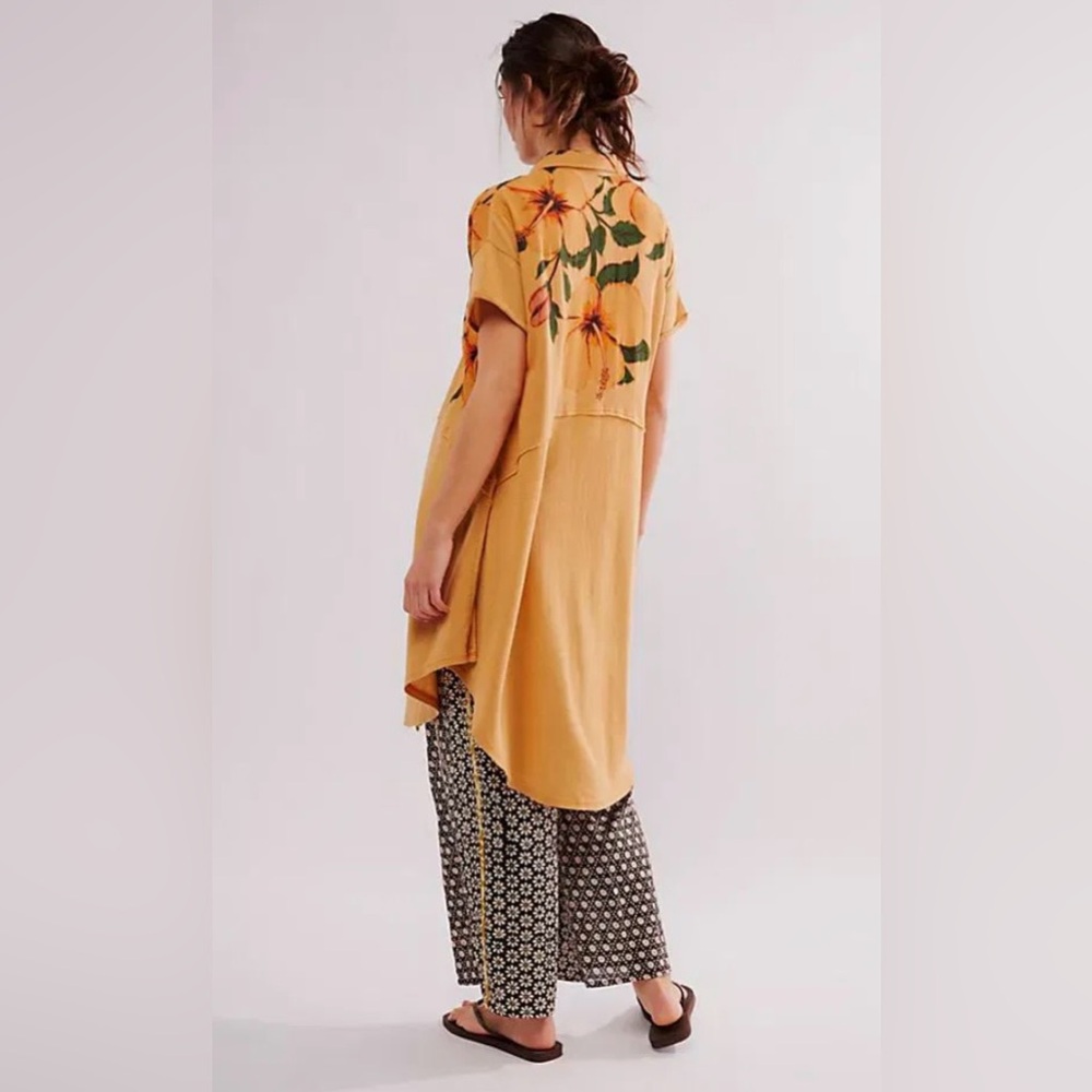 Free People - Maui Wowie Top - Floral Embroidery - Button Down - Large - Rare!
